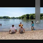 Entier Lea Avec Petit Dejeuner Hilsprich