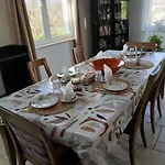 Entier Lea Avec Petit Dejeuner *