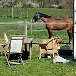Entier Lea Avec Petit Dejeuner
