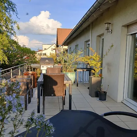 Entier Lea Avec Petit Dejeuner Ubytování v soukromí Hilsprich