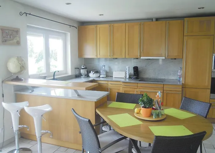 Entier Lea Avec Petit Dejeuner * Hilsprich